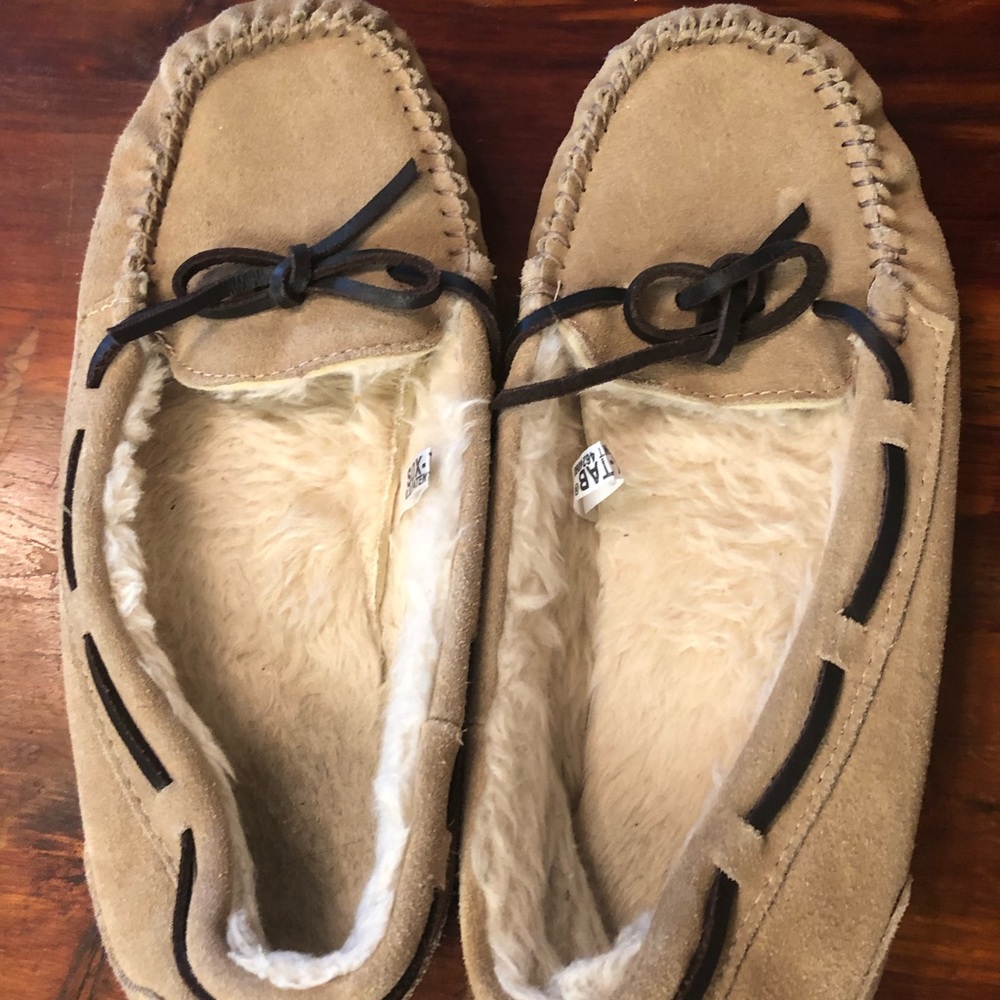 slippers